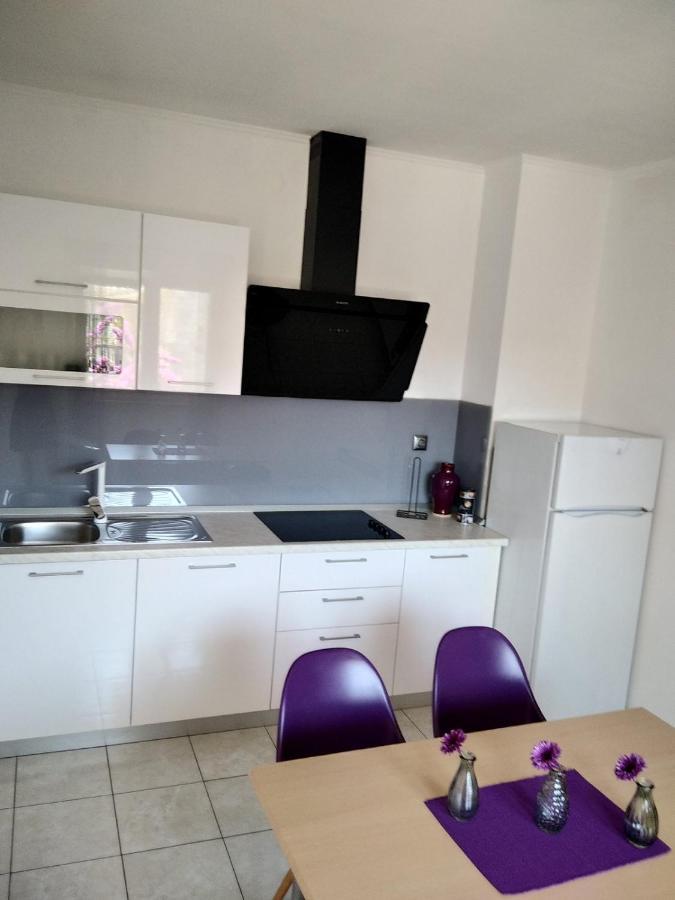 Apartmani Daria โอเรบิก ภายนอก รูปภาพ